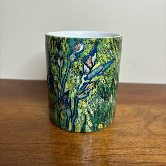 Van Gogh Iris mug - Picture 7 of 8